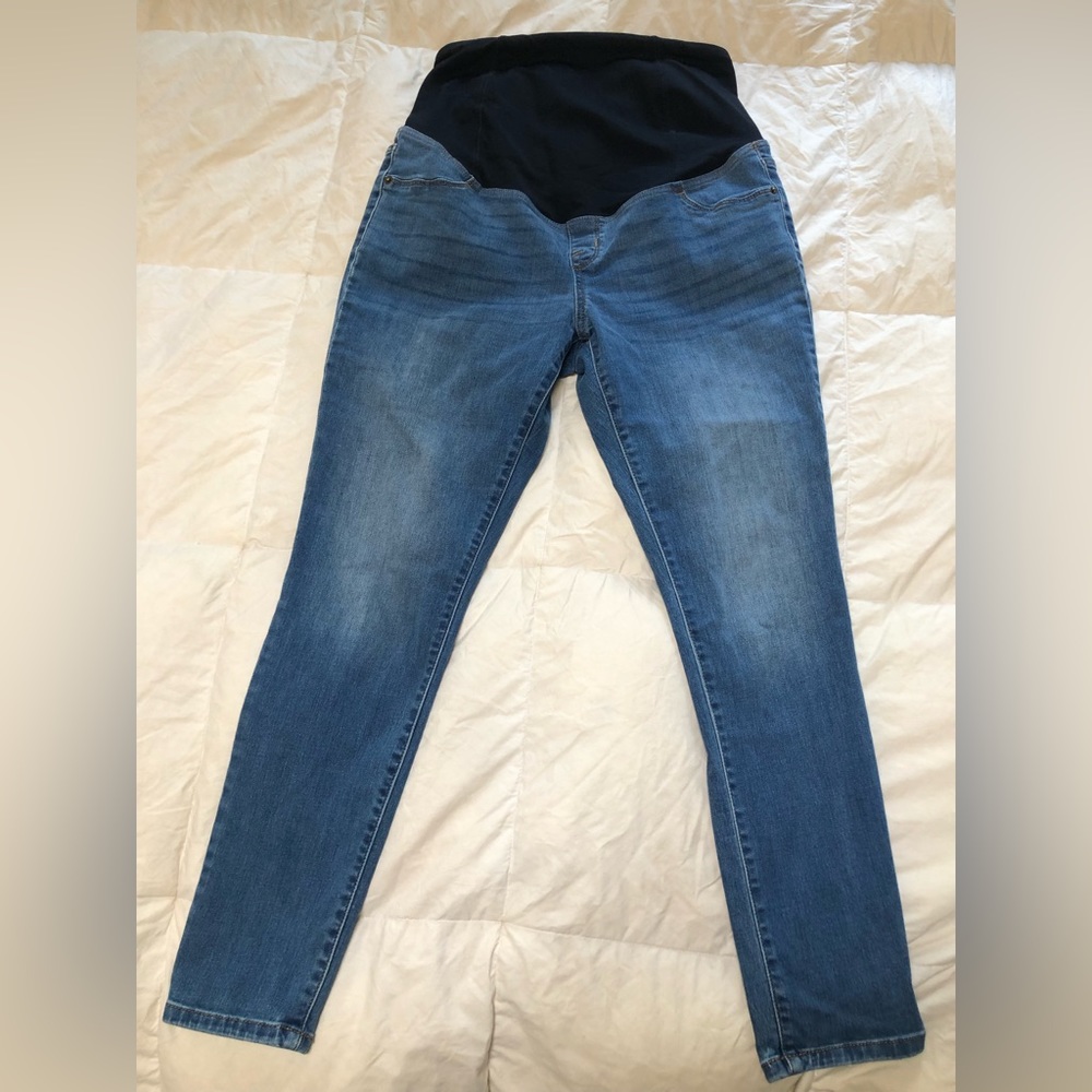 Maternity jeans